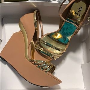 Blush Gold platform wedges